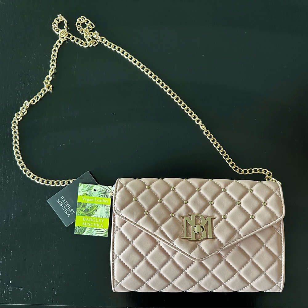 NWT Badgely Mischka vegan leather quilted shoulder bag